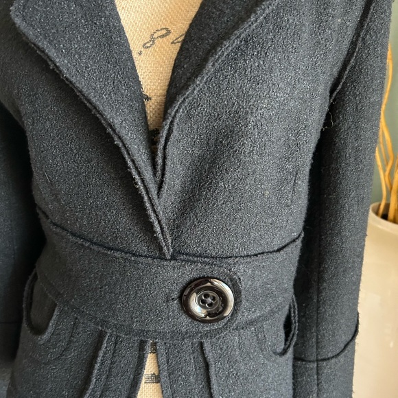 Lilibleu Jacket - Picture 3 of 8